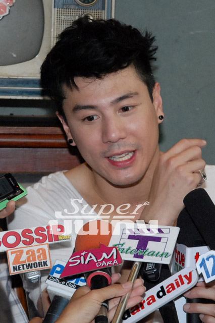 โดมเหวี่ยงสื่อโต้กัสจังออกตัวแรง-กินเด็ก