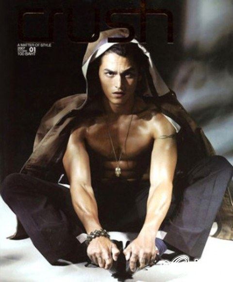 สงกรานต์ เตชะณรงค์ หนุ่มสุดเพอร์เฟค!!