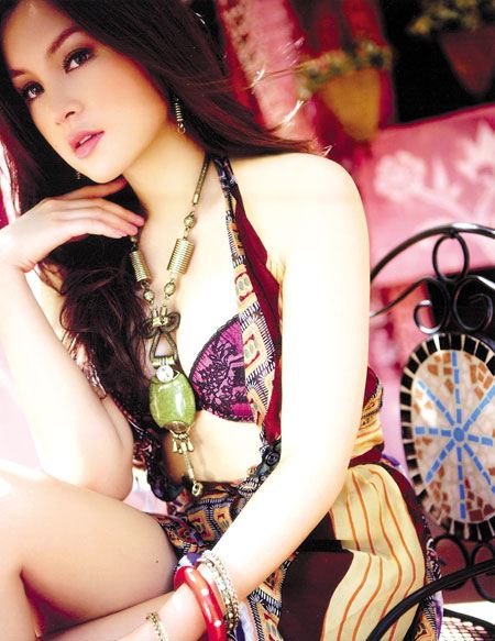 ''แอนนิต้า'' สวยเซ็กซี่สะท้านใจ