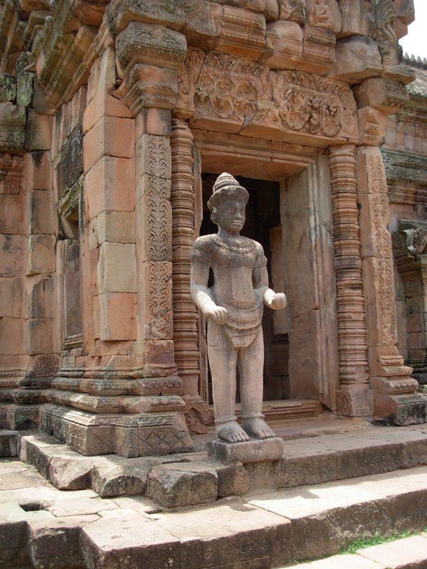 เทวรูปปกปักรักษาปราสาท