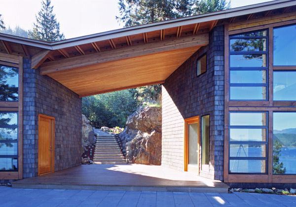 Lake Home Design by Contemporary Canadian Architects