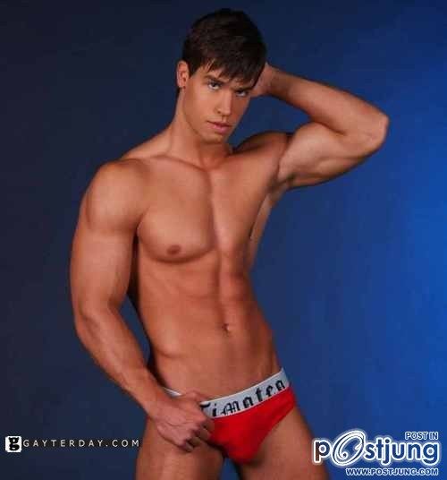 พระเอก 7 นิ้ว Kris Evans!!