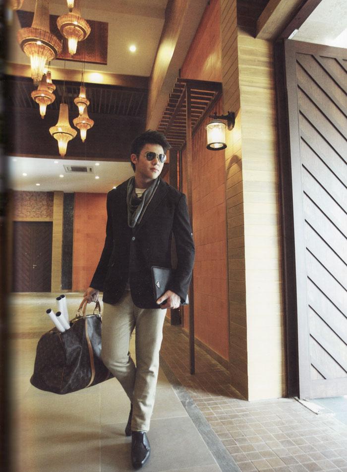 หมาก-ปริญ & มิ้นต์-ชาลิดา @ HONEYMOON+TRAVEL no.114 November 2011