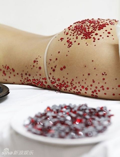 Irina Shayk @ ELLE (Spain) Magazine December 2011