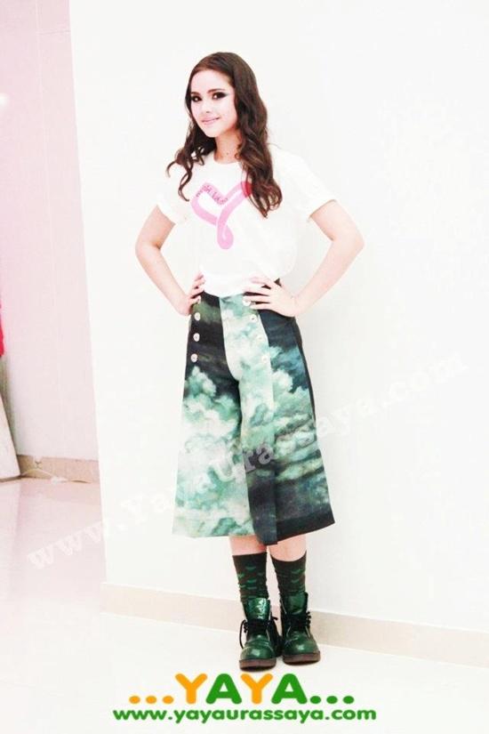 ญาญ่า @ VOLUME vol. 7 no. 157 November 2011