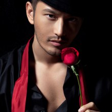 หล่อเข้มชอบม่ะ