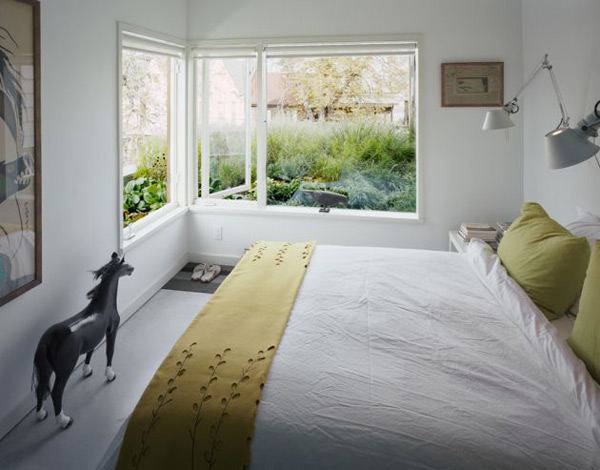 Rooftop Garden Home Design in Toronto, Canada