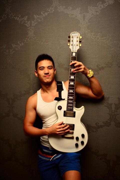 ไปทะเลกับอาตี๋