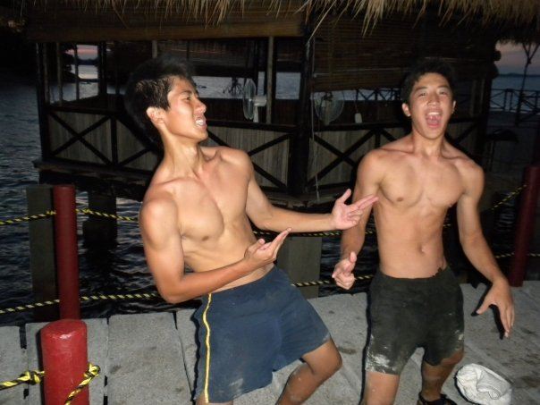 ไปทะเลกับอาตี๋