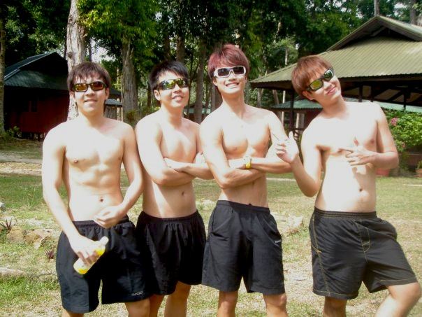 ไปทะเลกับอาตี๋