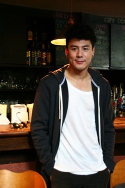 โดม ปกรณ์ ลัม ถ่ายทอดเรื่องราว ผ่าน MV ซีรีย์ เพลง คิดถึง