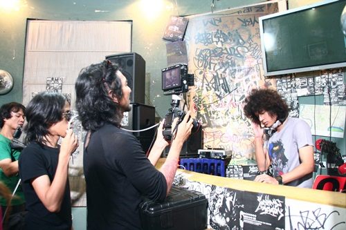 โดม ปกรณ์ ลัม ถ่ายทอดเรื่องราว ผ่าน MV ซีรีย์ เพลง คิดถึง