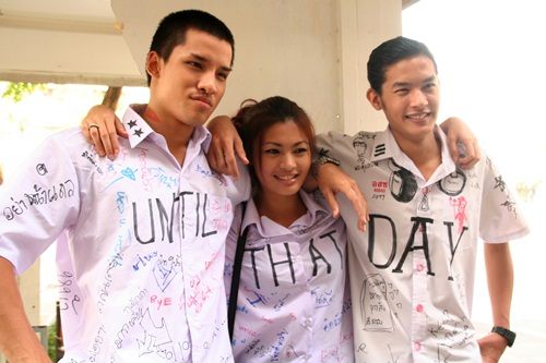 โดม ปกรณ์ ลัม ถ่ายทอดเรื่องราว ผ่าน MV ซีรีย์ เพลง คิดถึง