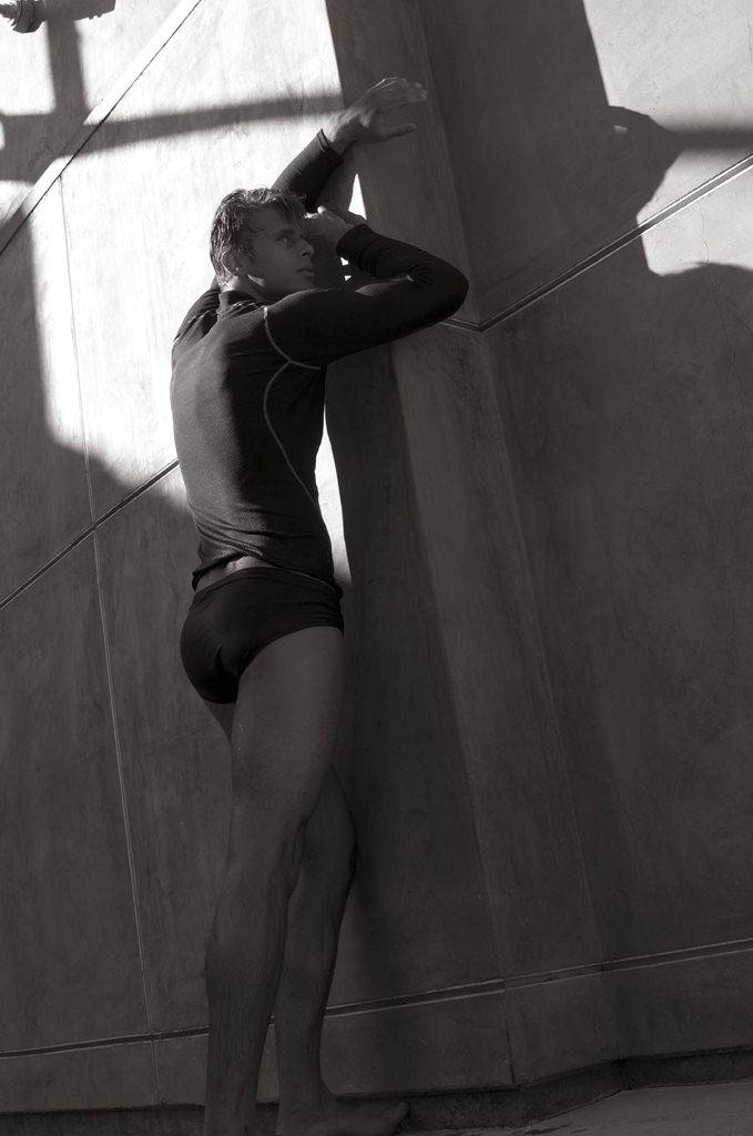 Photoshoot men album 407 : VASE GEORGIEV