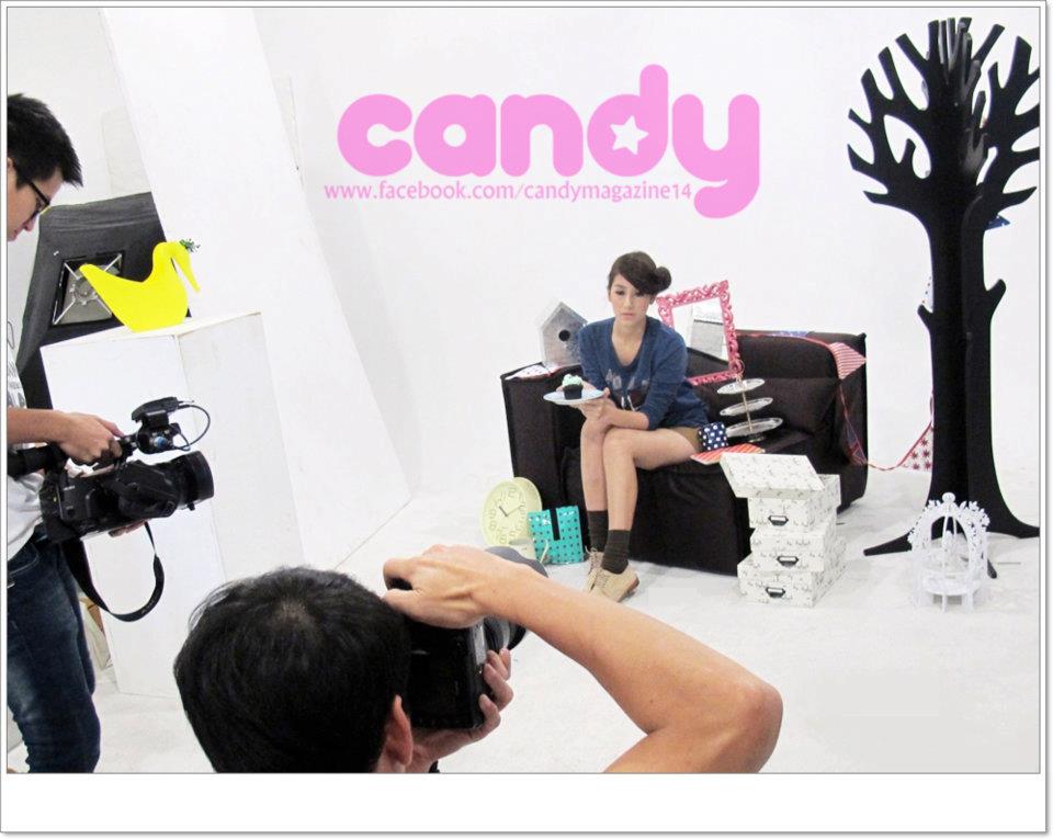 มิ้นต์ ชาลิดา @ CANDY no.83 December 2011