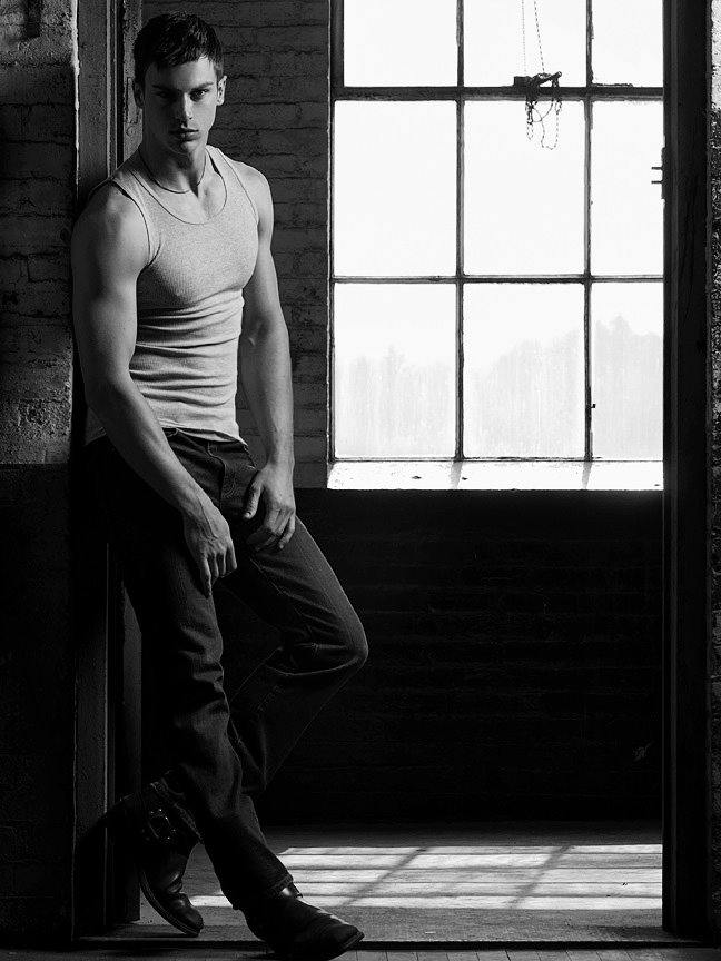 หล่อแบบว่าเนียนดีMATTHEW PAETZ