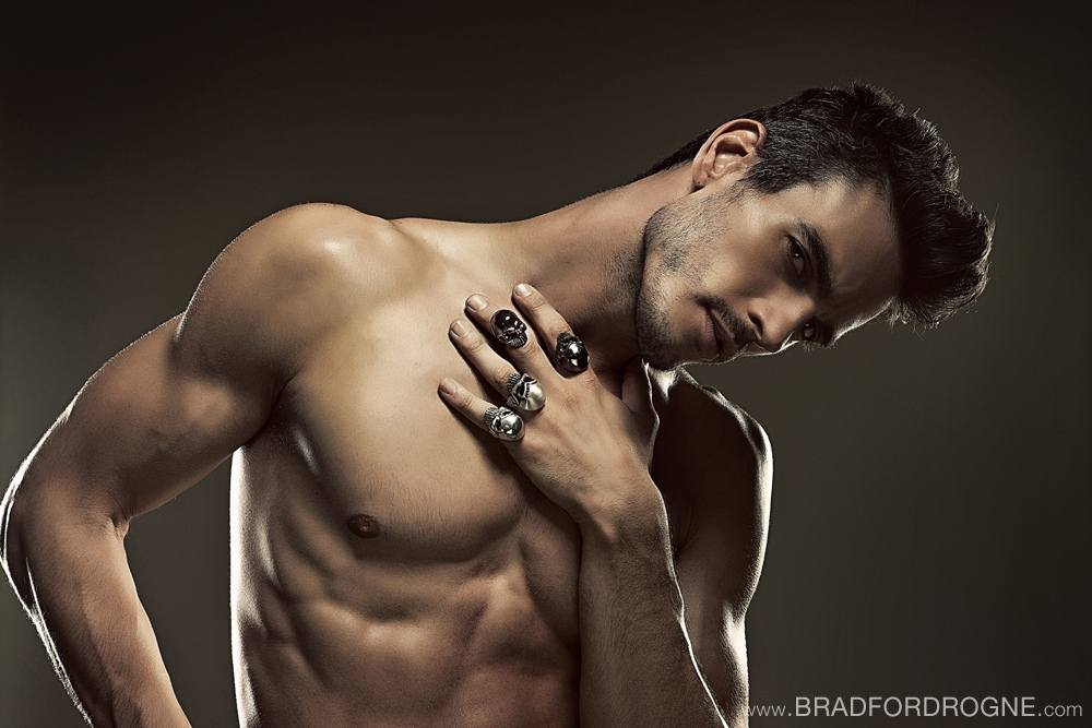 Josh Kloss for Pinyo : HQ images