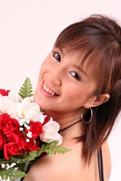 ต่าย สายธาร โพสต์ภาพถูกแฟนซ้อม ว่อนเน็ต