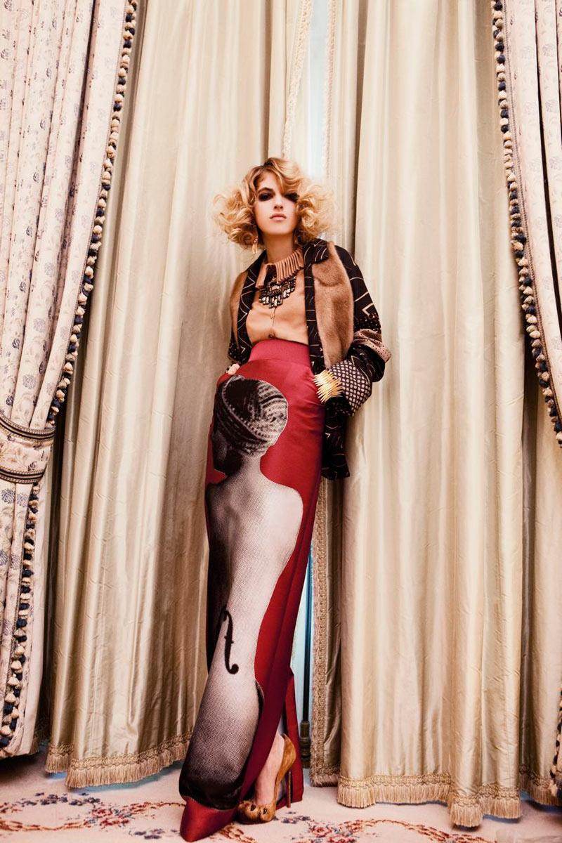 NAOMI PREIZLER @ L&rsquo;OFFICIEL PARIS DECEMBER 2011