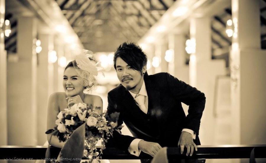 ภาพพิธีวิวาห์ของ คาเร็น คล่องตรวจโรค & แฟนหนุ่ม