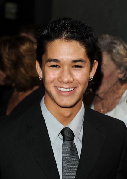 Boo Boo Stewart หมาป่าสุดน่ารักจากBreakingDawn