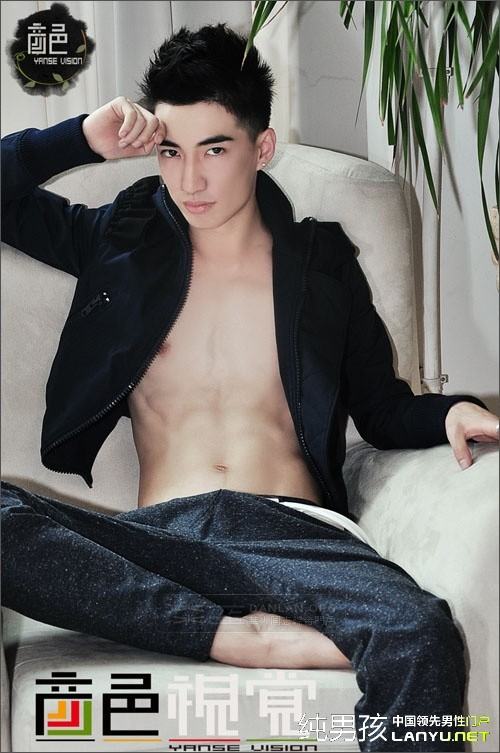 อาตี๋ถ่ายแบบ