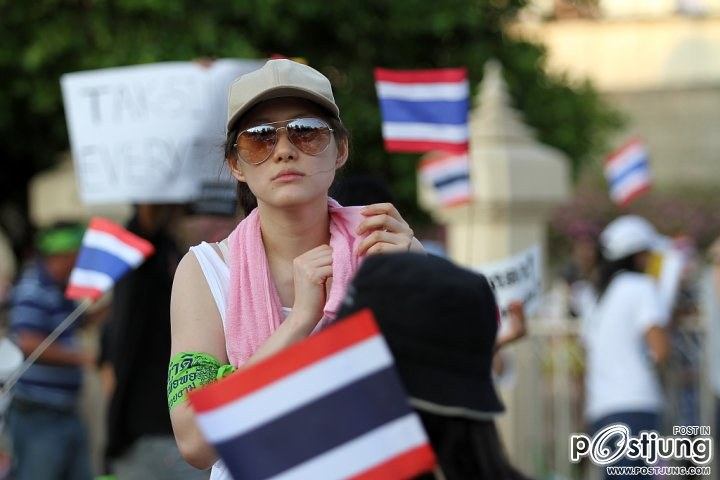 สาวสวยรักชาติ