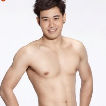 บอม KPN หนุ่มหล่อเชียงใหม่ถอดเสื้อโชว์หุ่นขาวใส