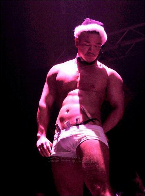 หนุ่มหลากสไตล์