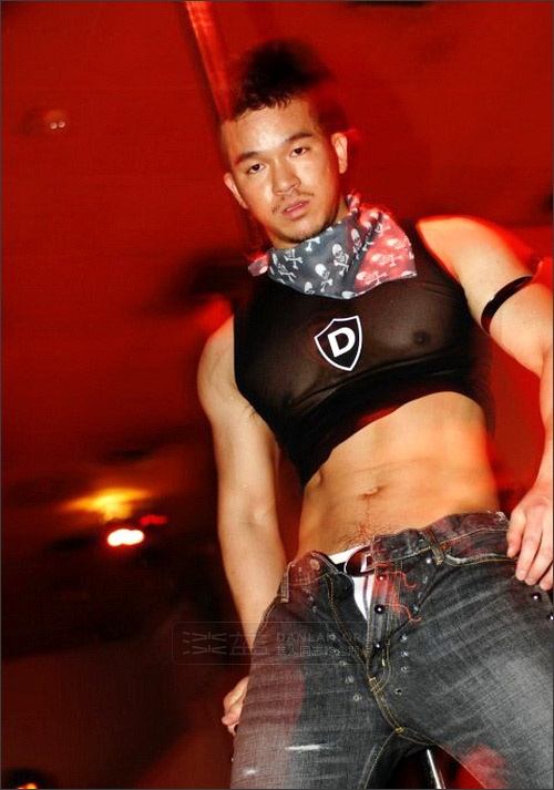 หนุ่มหลากสไตล์