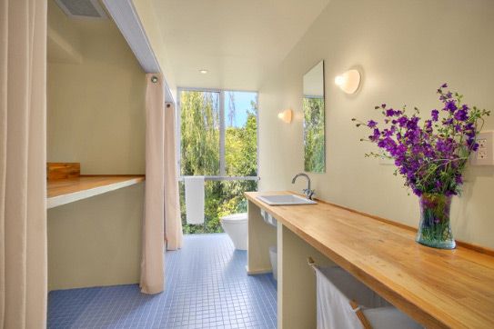 Contemporary Urban Home - rooftop patio in Seattle