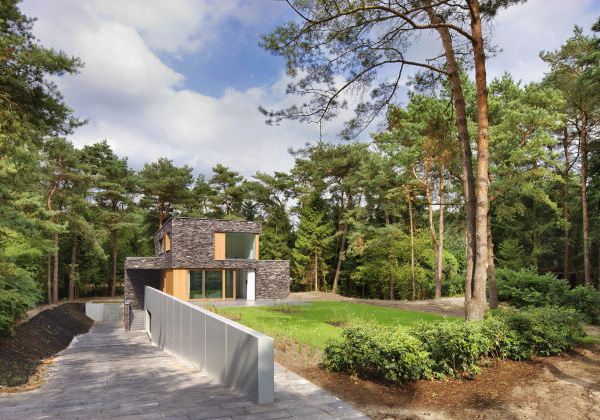 Stone House Siding Blends Beautifully with Nature, in the Netherlands