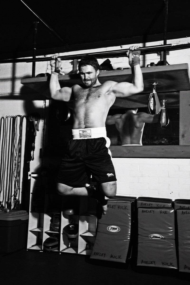 Photoshoot men album 416 : Sacha Harding