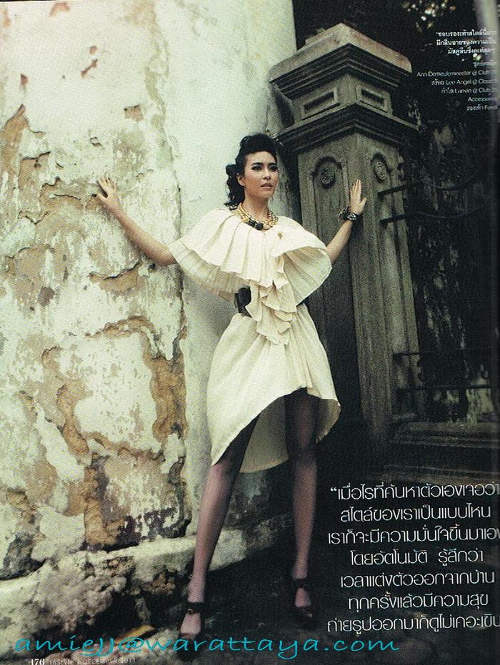 จุ๋ย วรัทยา @ INSTYLE vol.4 no.55 December 2011