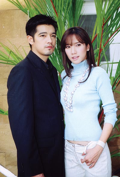 ปูรณิน - ขจาริน ในเหมราชภาคแรกปี 2548 ค่ะ