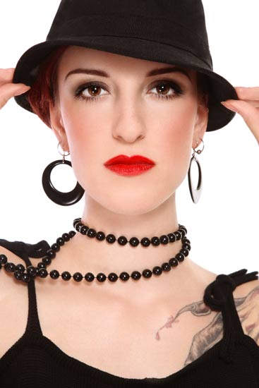 เทรนด์ปี 2012-2013 เน้นสีโทนมืด