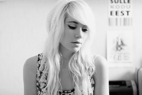 สาวสวยกับแสงสีงาม By Hermione