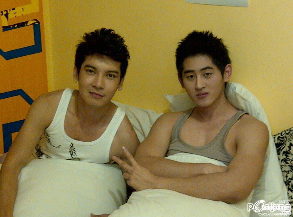 เรื่องบนเตียง