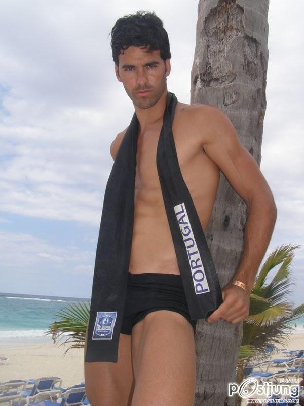 นานแบบหล่อล่ำ