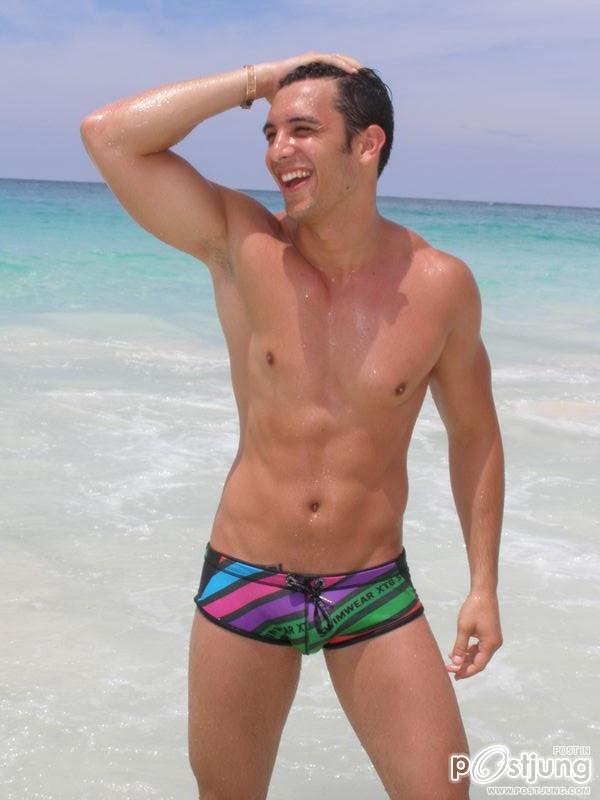 นานแบบหล่อล่ำ