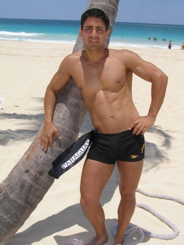 รวมยอดนายแบบ