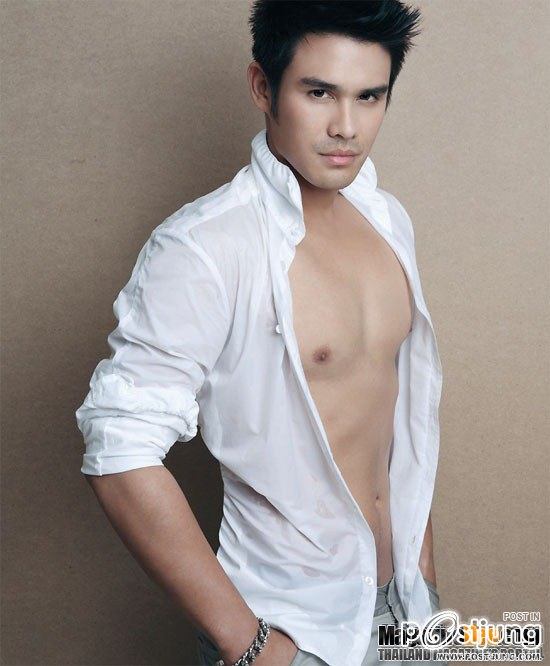 ดาราหล่อๆตี๋ๆคมๆละลายๆๆ