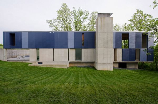 Cement Home Design Goes Modern-Industrial Chic