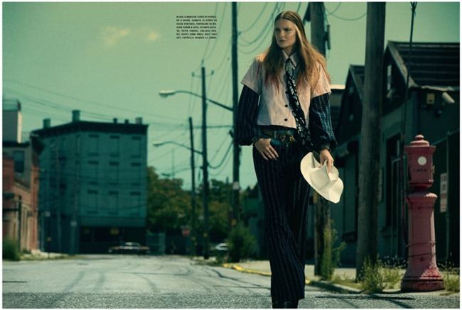 VOGUE ITALIA: ENIKO MIHALIK IN "THROUGH THE CROWD" BY PHOTOGRAPHER FRANCESCO CARROZZINI