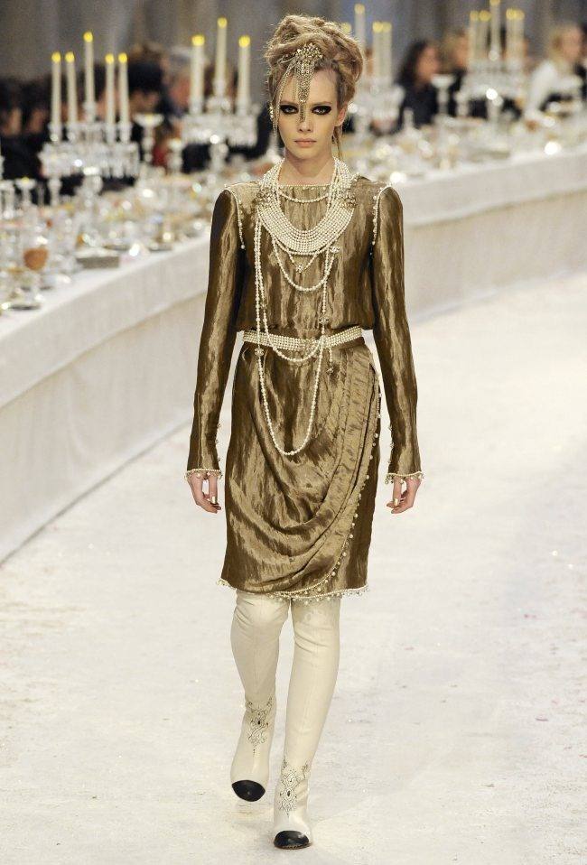 แฟชั่นแนวอินเดียสวยมาก RUNWAY: CHANEL PRE-FALL 2012 PARIS-BOMBAY COLLECTION