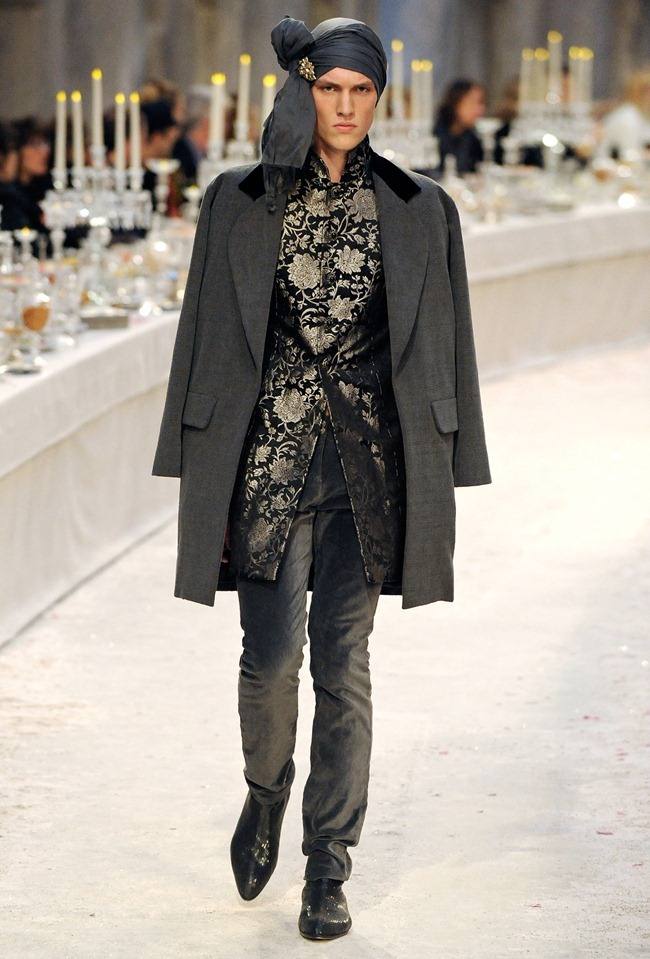 แฟชั่นแนวอินเดียสวยมาก RUNWAY: CHANEL PRE-FALL 2012 PARIS-BOMBAY COLLECTION