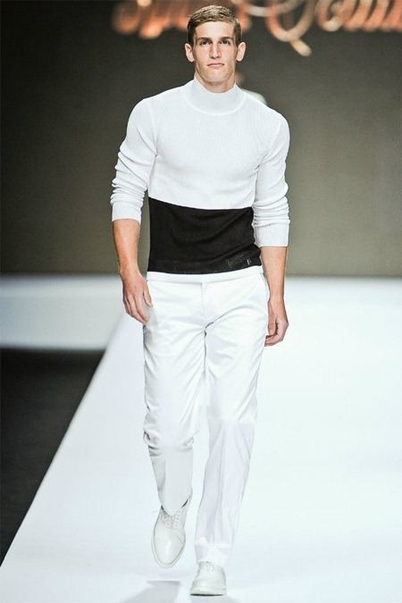 MILAN FASHION WEEK: DIRK BIKKEMBERGS SPRING 2012