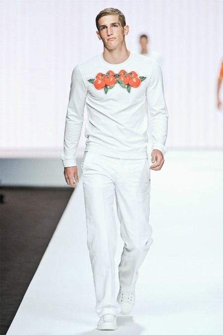 MILAN FASHION WEEK: DIRK BIKKEMBERGS SPRING 2012