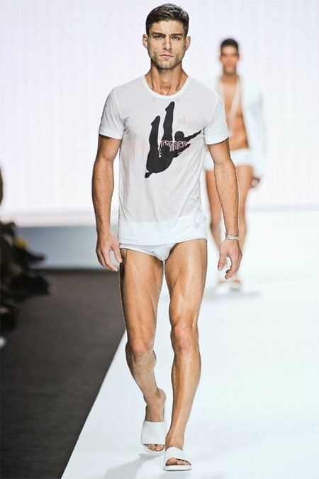 MILAN FASHION WEEK: DIRK BIKKEMBERGS SPRING 2012