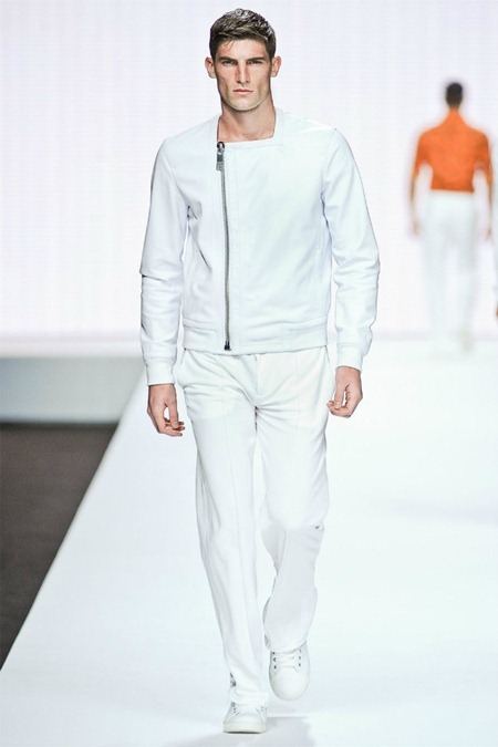 MILAN FASHION WEEK: DIRK BIKKEMBERGS SPRING 2012